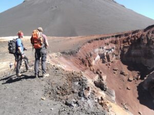 Fogo-am-Pico-Pequenho-